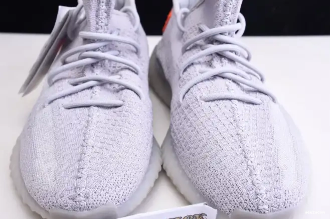 Boost Tail Light Yeezy V2 Adidas FX9017 350 0704